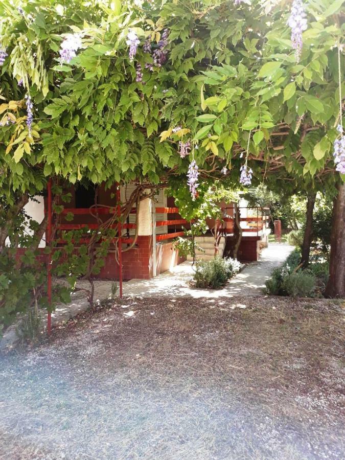 Apartment Mia Селине Екстериор снимка